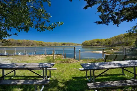 50 Runnymeade Drive East Hampton NY 11937