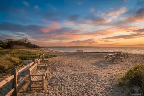 50 Runnymeade Drive East Hampton NY 11937
