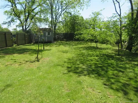 440 Spangle Drive North Babylon NY 11703
