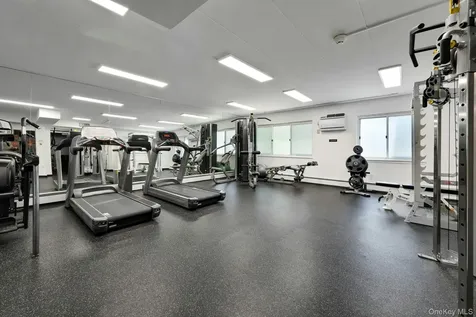 370 Central Park Avenue Scarsdale NY 10583
