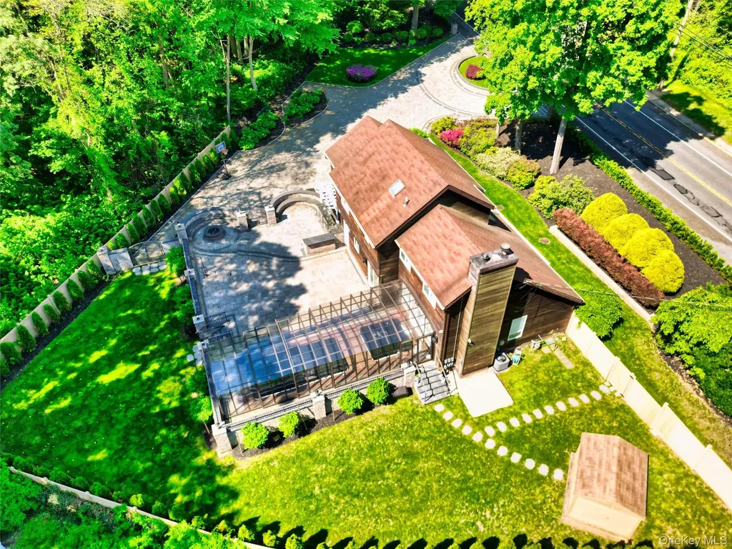 44 Warner Road Huntington NY 11743