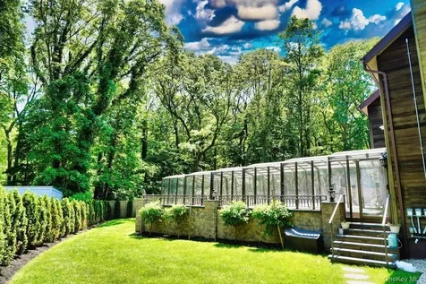 44 Warner Road Huntington NY 11743