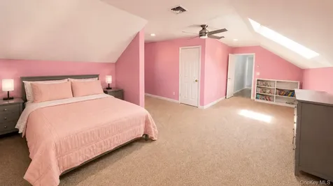3 Alloway Crescent Highland Mills NY 10930