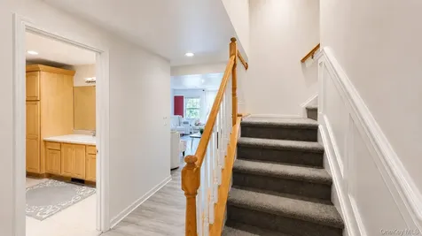 3 Alloway Crescent Highland Mills NY 10930