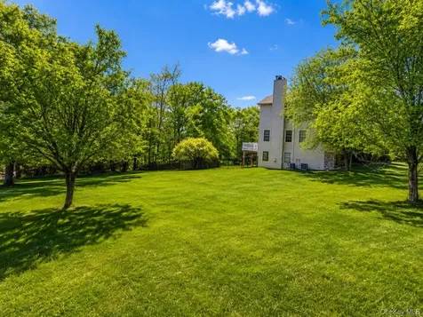 3 Alloway Crescent Highland Mills NY 10930