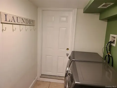55 S Hill Road Cortlandt Manor NY 10567