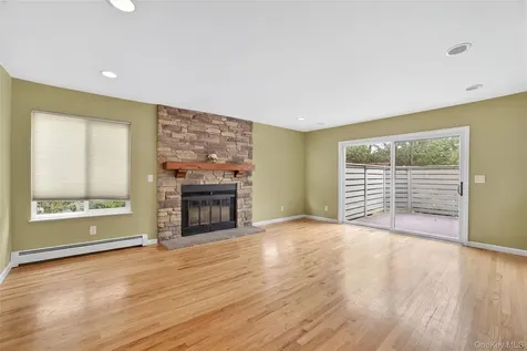 3 Leir Court White Plains NY 10605