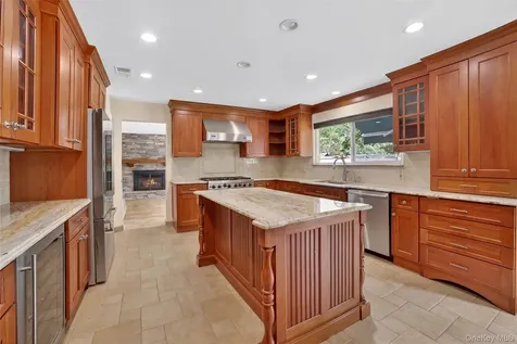3 Leir Court White Plains NY 10605