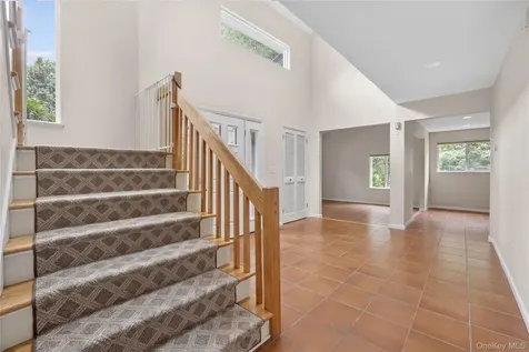 3 Leir Court White Plains NY 10605