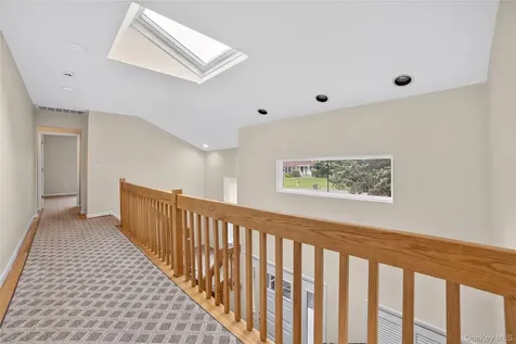 3 Leir Court White Plains NY 10605