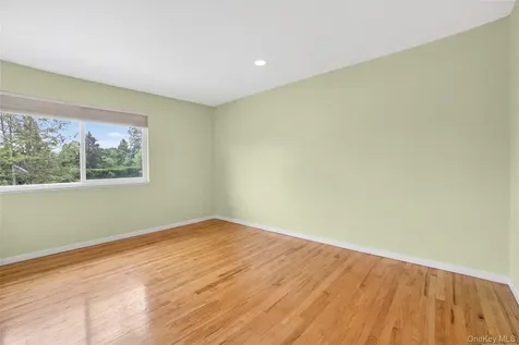 3 Leir Court White Plains NY 10605