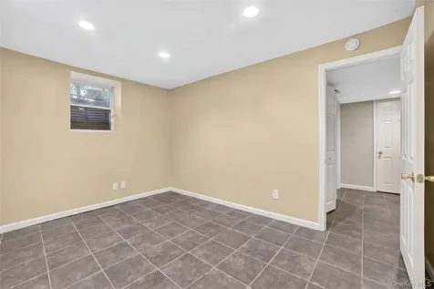 3 Leir Court White Plains NY 10605