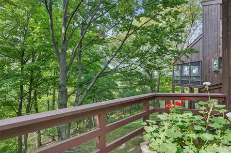 10 Abbott Lane Cornwall On Hudson NY 12520
