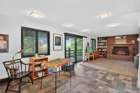 10 Abbott Lane Cornwall On Hudson NY 12520