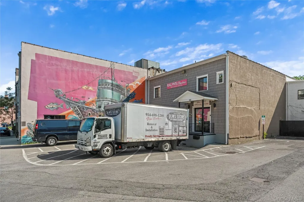 343 Mamaroneck Avenue Mamaroneck NY 10543