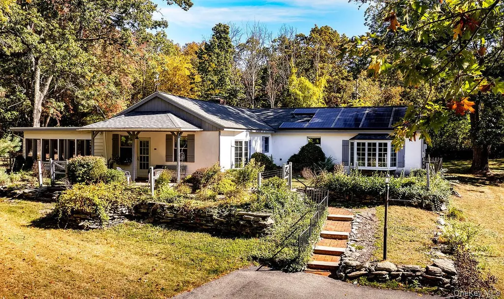 53 Tyrrel Road Pleasant Valley NY 12569