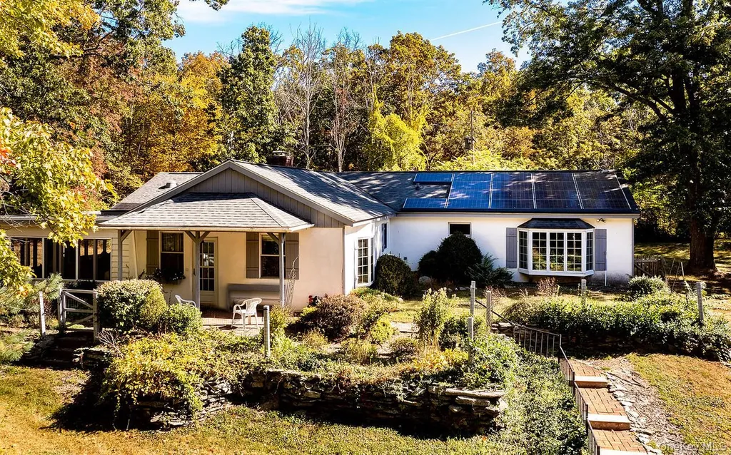 53 Tyrrel Road Pleasant Valley NY 12569