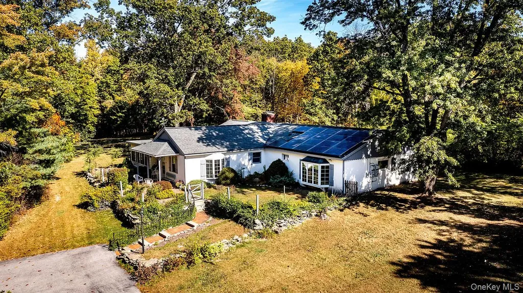 53 Tyrrel Road Pleasant Valley NY 12569