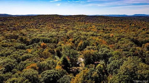 53 Tyrrel Road Pleasant Valley NY 12569