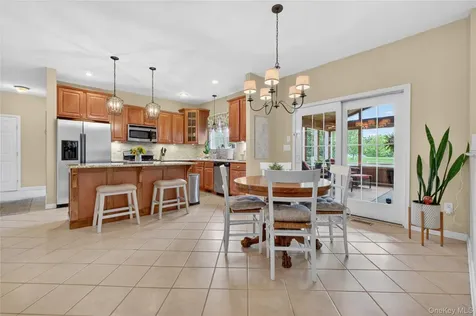 42 Plum Court Drive Poughquag NY 12570