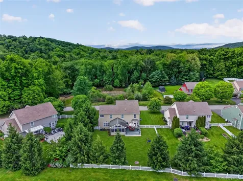42 Plum Court Drive Poughquag NY 12570