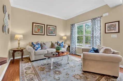 42 Plum Court Drive Poughquag NY 12570