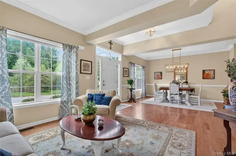 42 Plum Court Drive Poughquag NY 12570