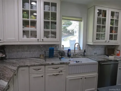 107 Pine Hill Road Chester NY 10918