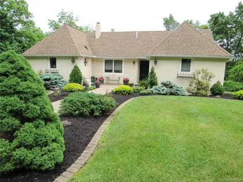107 Pine Hill Road Chester NY 10918