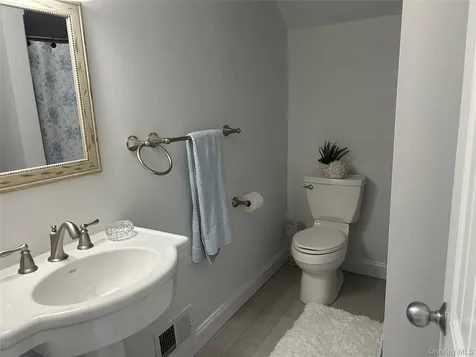 107 Pine Hill Road Chester NY 10918