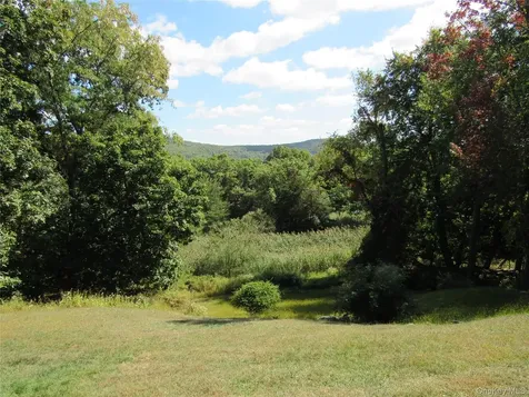 107 Pine Hill Road Chester NY 10918