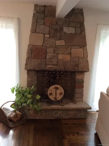 107 Pine Hill Road Chester NY 10918