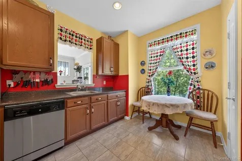 29 Avoncroft Lane Middletown NY 10940