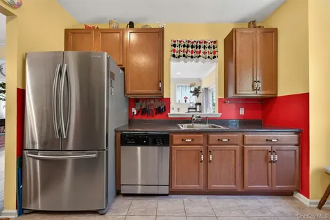 29 Avoncroft Lane Middletown NY 10940