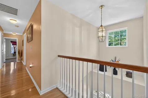 29 Avoncroft Lane Middletown NY 10940