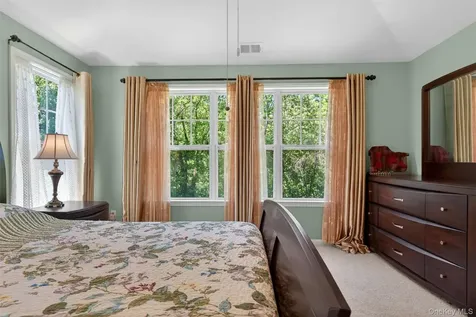 29 Avoncroft Lane Middletown NY 10940