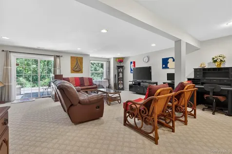 29 Avoncroft Lane Middletown NY 10940