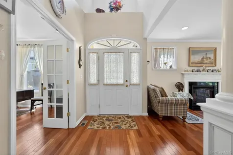 29 Avoncroft Lane Middletown NY 10940