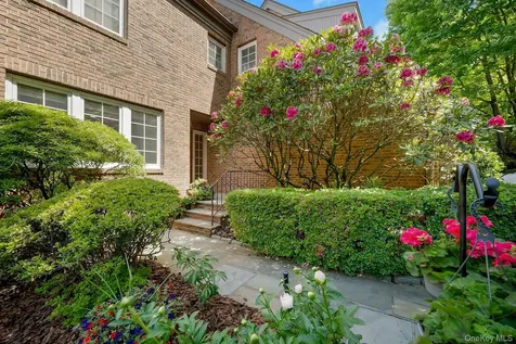 5 Mill Court Ardsley NY 10502