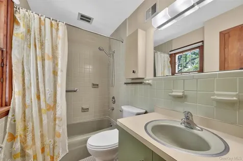 2 Merry Hill Road Poughkeepsie NY 12603