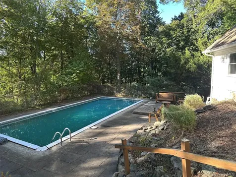 2 Merry Hill Road Poughkeepsie NY 12603