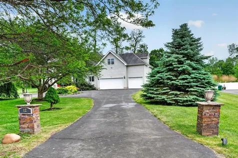 12 Loosestrife Drive Hopewell Junction NY 12533