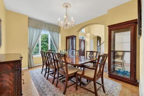 12 Loosestrife Drive Hopewell Junction NY 12533