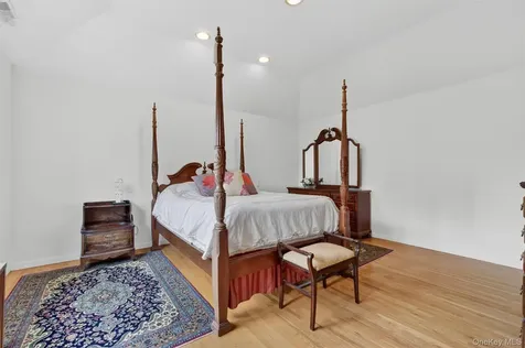 12 Loosestrife Drive Hopewell Junction NY 12533