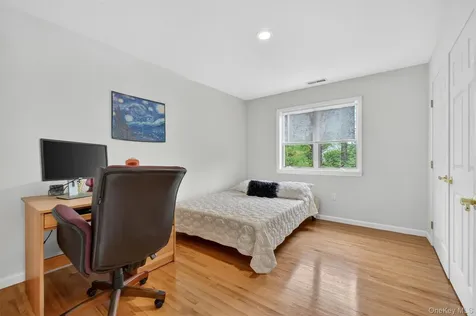 12 Loosestrife Drive Hopewell Junction NY 12533