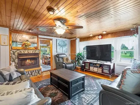 589-595 Plank Road Mount Tremper NY 12457