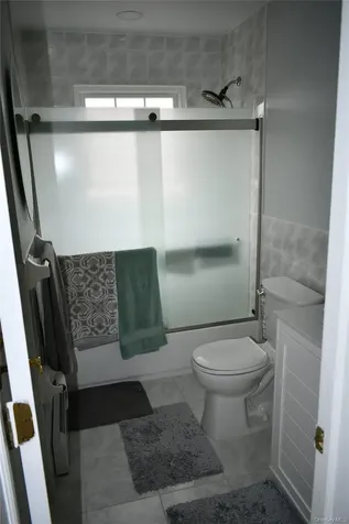 223-15 109th Avenue Queens Village NY 11429