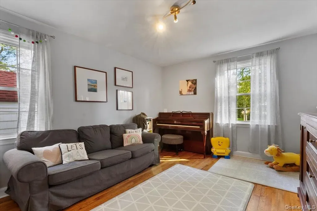 150 Parkview Place Mount Kisco NY 10549