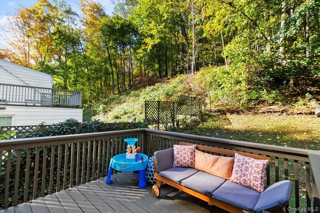 150 Parkview Place Mount Kisco NY 10549