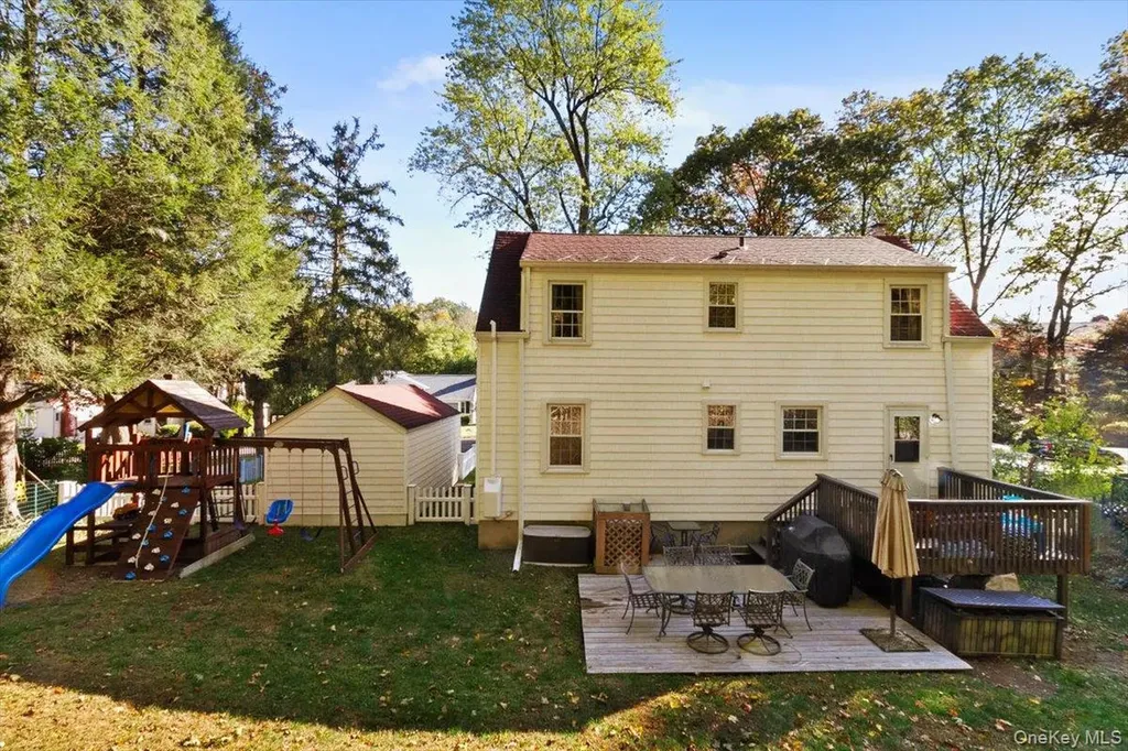 150 Parkview Place Mount Kisco NY 10549